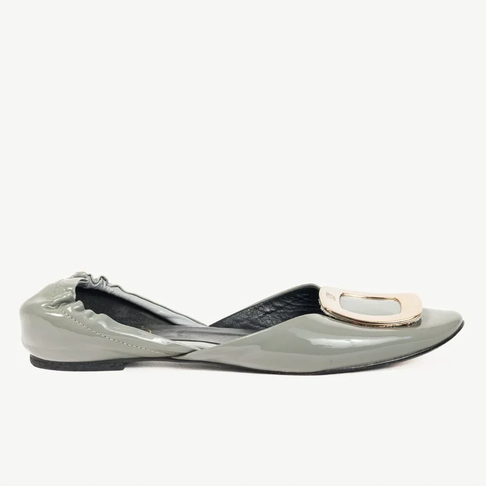 Roger Vivier Chips Grey Patent Leather Buckle Scrunch Flats - Picture 2 of 10